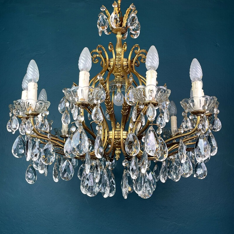 Lustre vintage en cristal avec 12 bras en bronze massif, Italie 1950