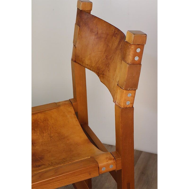 Chaise vintage en orme et cuir par la Maison Regain, 1970