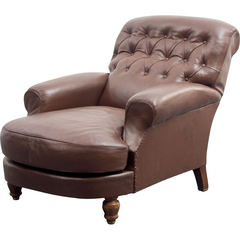 Vintage armchair in leather