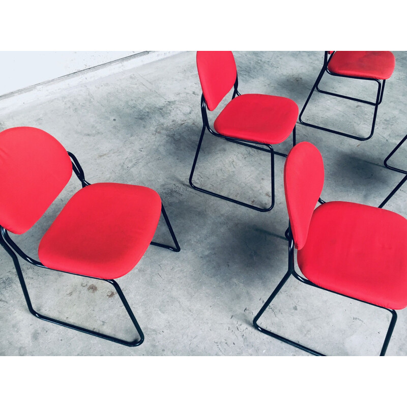 Set of 5 vintage Italian stacking chairs by Talin, Italy 1980s
