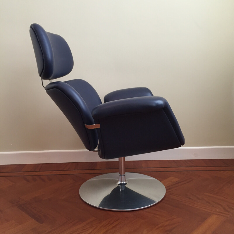 Artifort "Big Tulip" armchair in dark blue leather and steel, Pierre PAULIN - 1980s