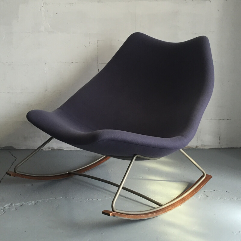 F595" Artifort schommelstoel in blauwe stof en staal van Geoffrey HARCOURT - 1960