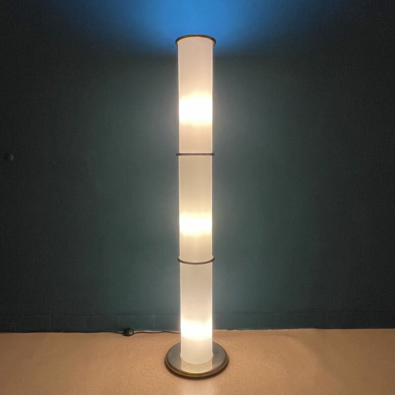 Vintage floor lamp in white opaline glass, Italy 1970