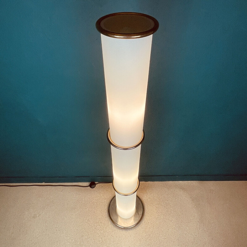 Lámpara de pie vintage de cristal opalino blanco, Italia 1970