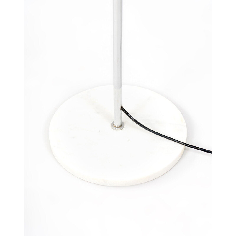 Vintage floor lamp in white lacquered aluminuim, chromed steel and marble base, France 1980