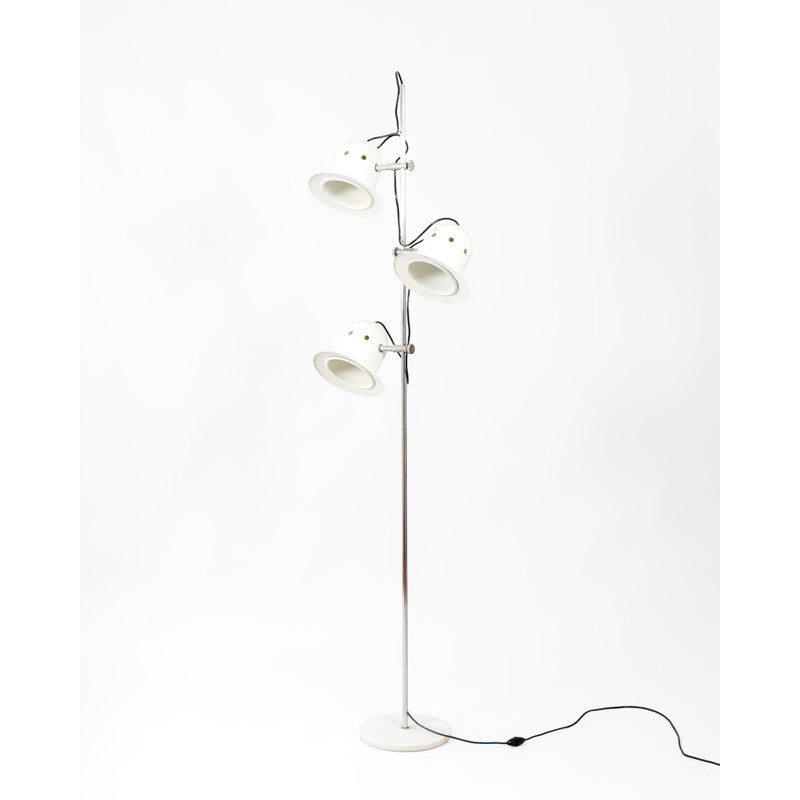 Vintage floor lamp in white lacquered aluminuim, chromed steel and marble base, France 1980