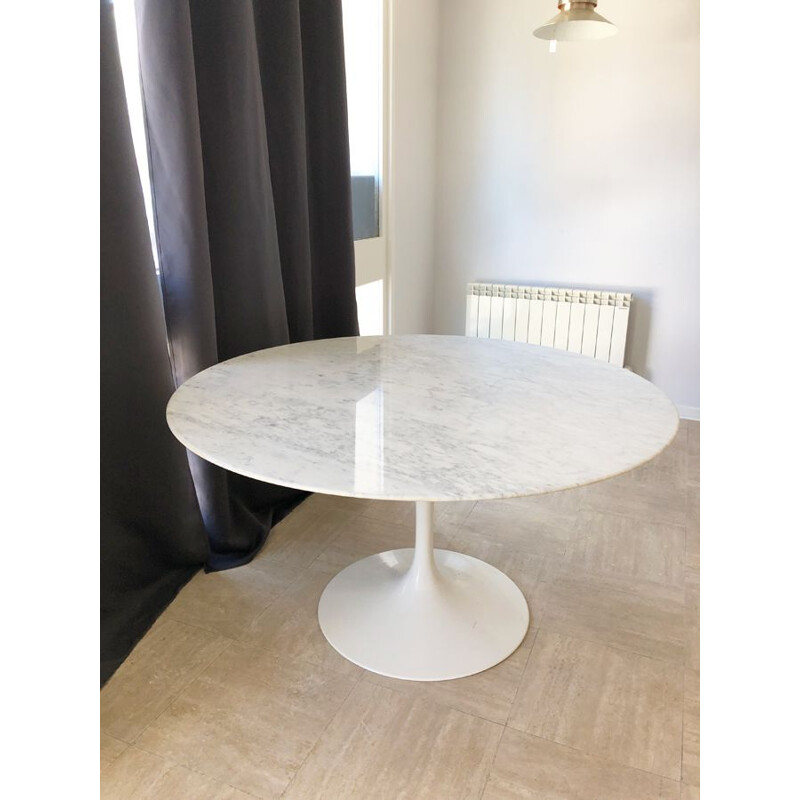 Vintage marble tulip table by Eero Saarinen for Knoll, 1970