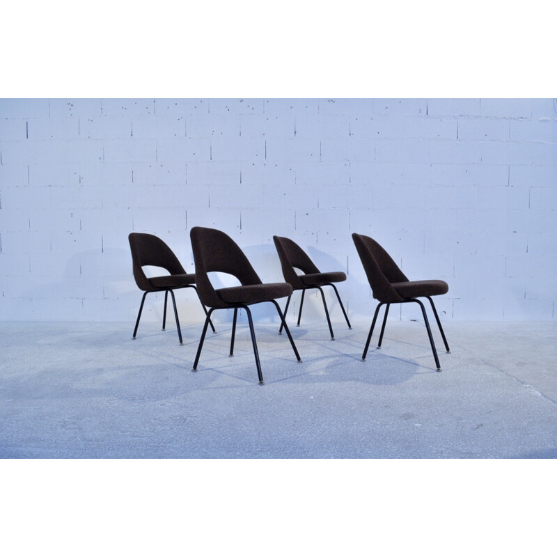 Ensemble de 4 chaises "Conférence" Knoll noires, Eero SAARINEN - 1960 