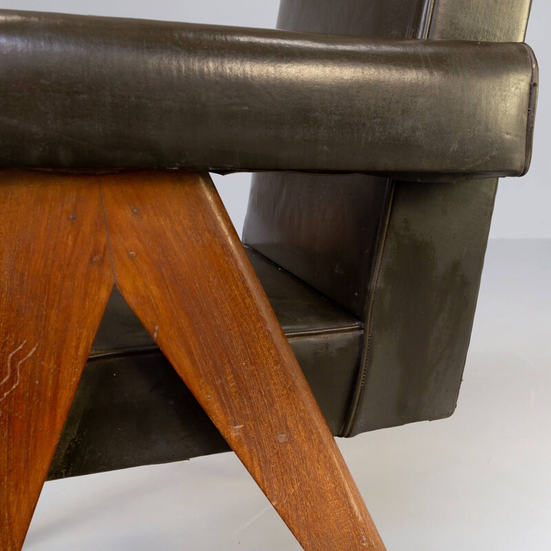 Vintage fauteuil "Comité" van Pierre Jeanneret