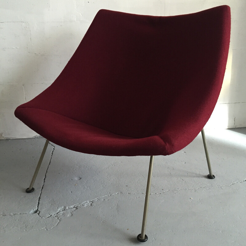 Artifort "Oyster" easy chair in dark purple fabric and steel, Pierre PAULIN - 1960s