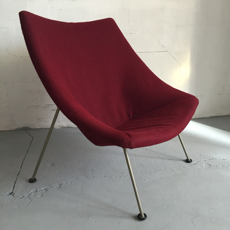 Artifort "Oyster" easy chair in dark purple fabric and steel, Pierre PAULIN - 1960s