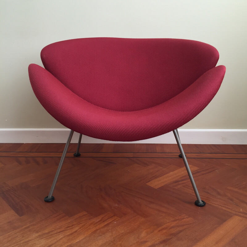 Artifort "Slice Chair" easy chair in cherry red fabric and steel, Pierre PAULIN - 1960s