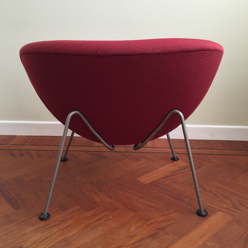 Artifort "Slice Chair" easy chair in cherry red fabric and steel, Pierre PAULIN - 1960s