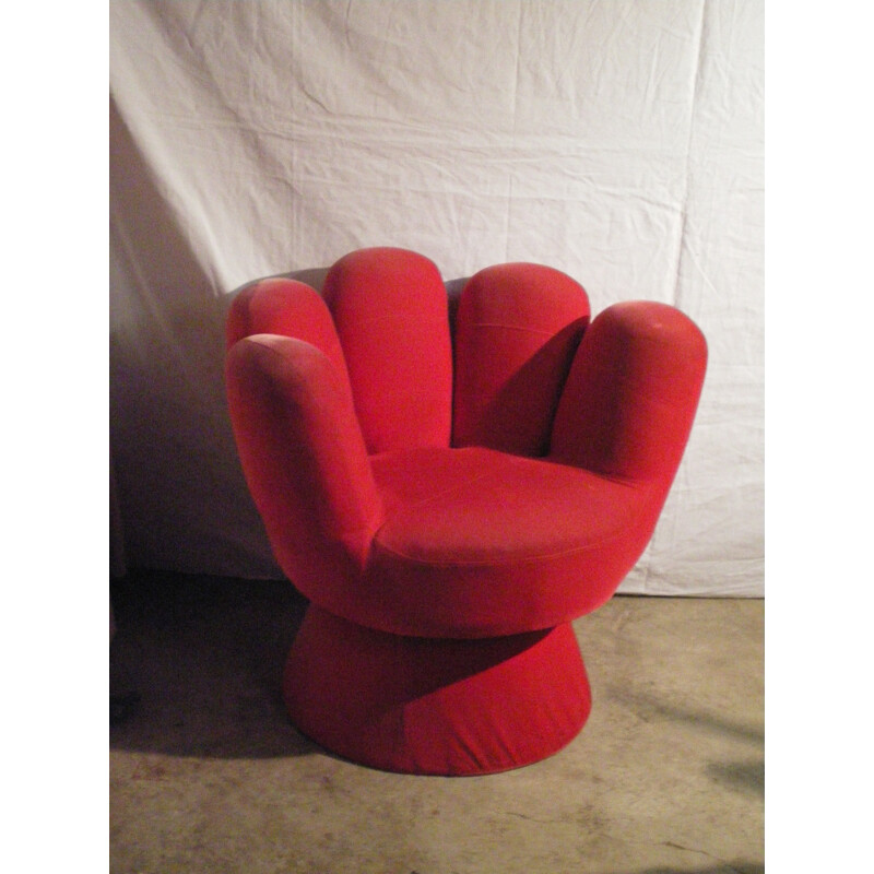 Fauteuil rouge vintage en forme de main - 1970