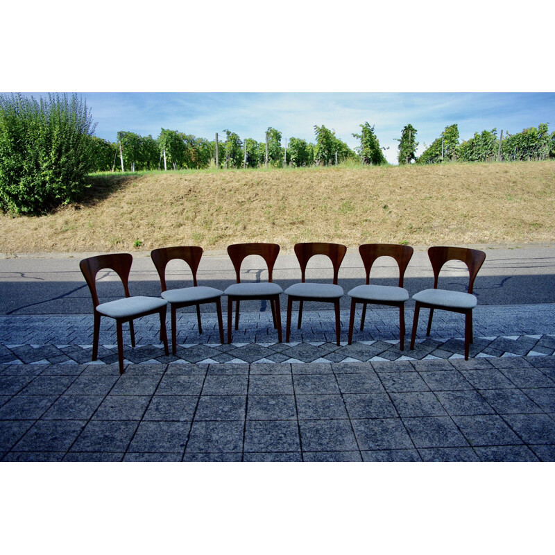 Suite of 6 vintage teak chairs by Niels koefoed 