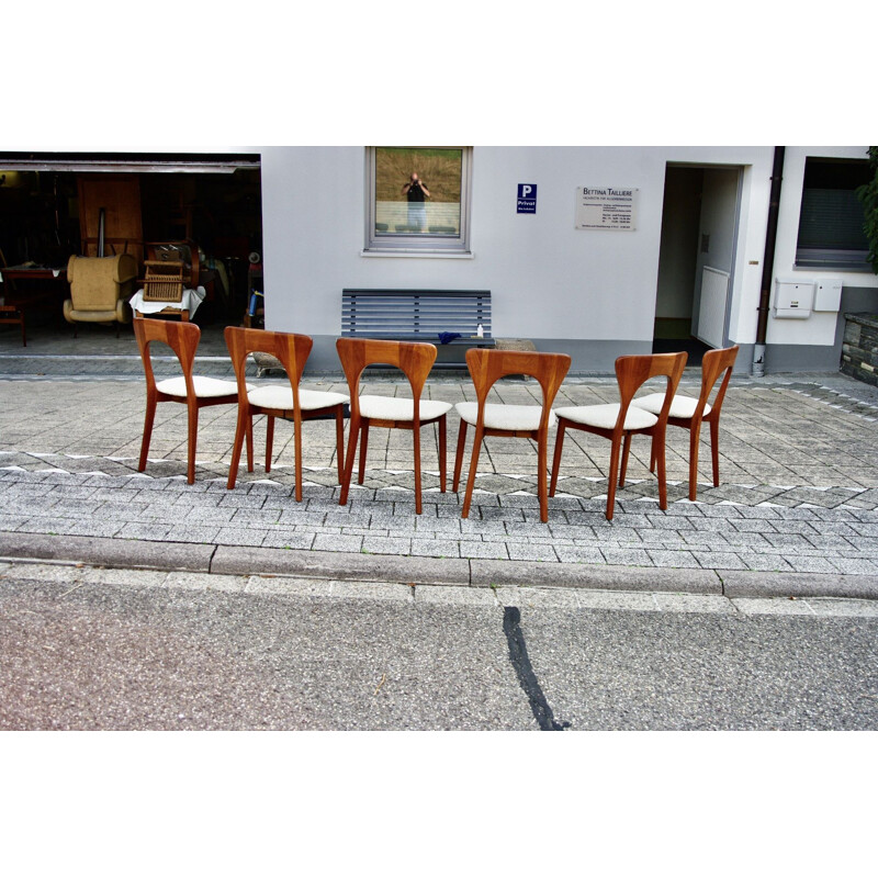 Suite de 6 chaises vintage teck par Niels koefoed 