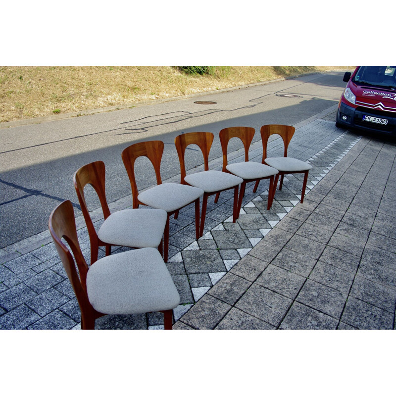 Suite de 6 chaises vintage teck par Niels koefoed 