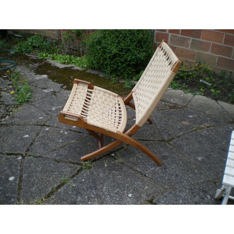 Folding low chair in wood and rope - 1950s