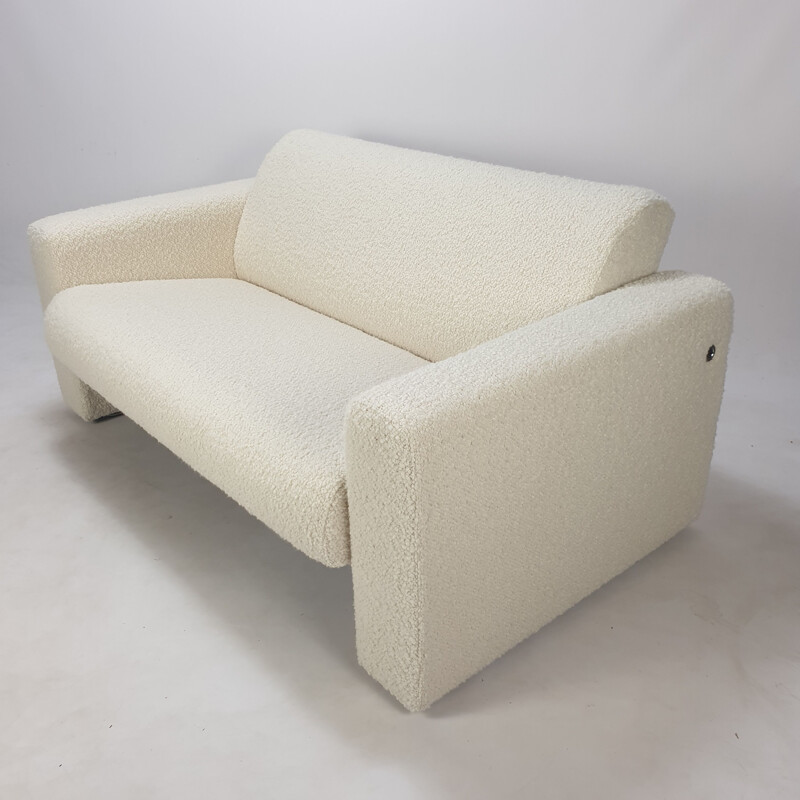 Vintage 2-seat sofa in bouclé fabric by Artifort, 1980s