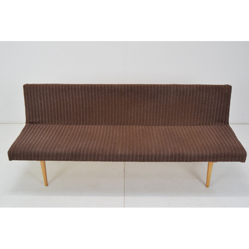 Vintage-Sofa von Miroslav Navrátil, Tschechoslowakei 1960