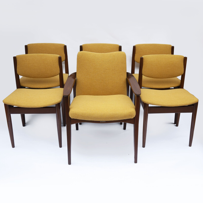 Set of 5 chairs and a vintage armchair by Finn Juhl and Sigvard Bernadotte for France et fils, France 1960