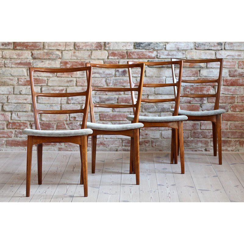 Set of 4 vintage dining chairs by Marian Grabiński, 1960s