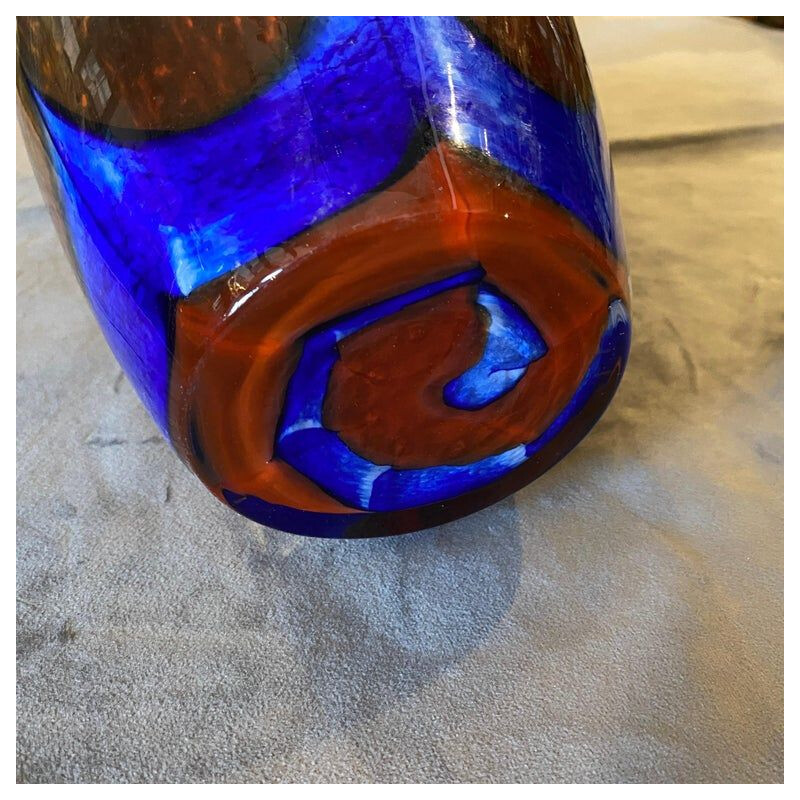 Vase vintage en verre de Murano orange et bleu par Carlo Moretti, 1970
