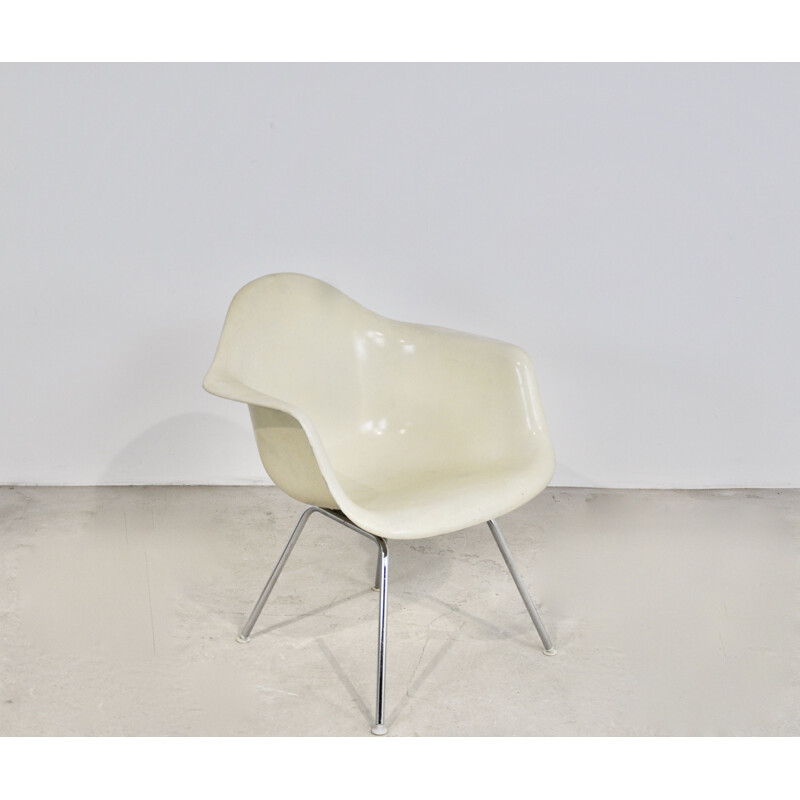 Witte vintage fauteuil van Charles