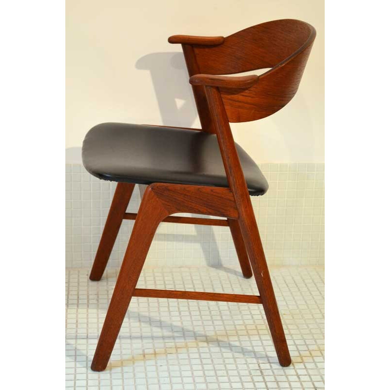 Ensemble de 4 chaises en teck et simili-cuir - 1960