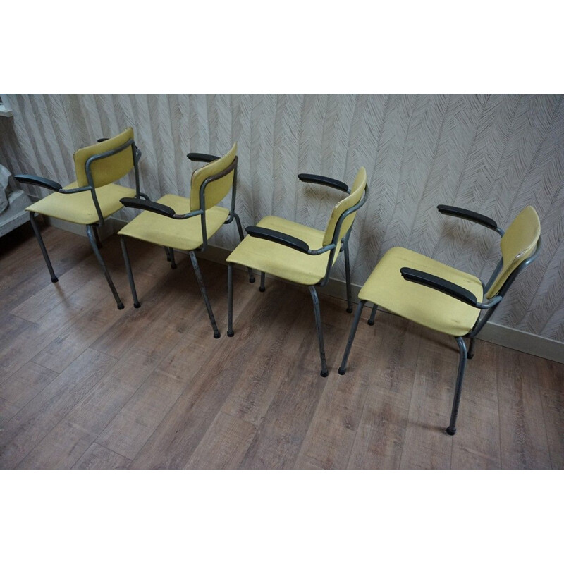 Set of 8 chairs by Friso Kramer for Ahrend de Cirkel - 1960s