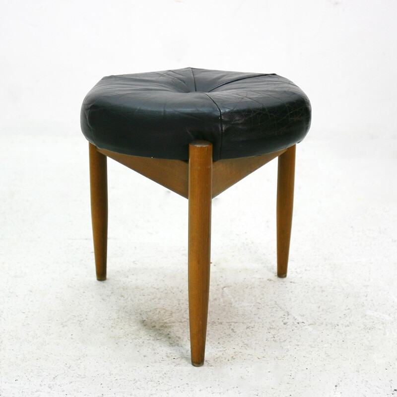 Set of 3 stools in beech and black leather - 1960s