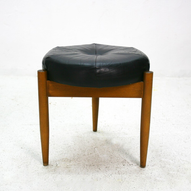 Set of 3 stools in beech and black leather - 1960s