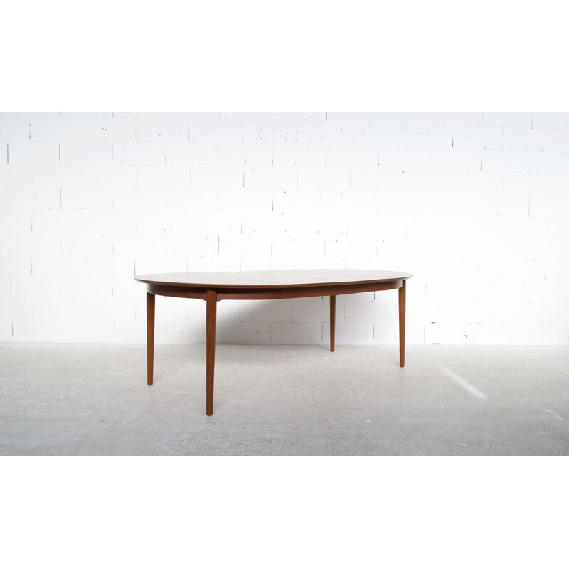 Vintage round teak table by Arne Vodder for Sibast, 1960