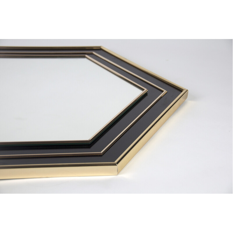 Miroir vintage hexagonal en plaqué or et laqué noir par Jean Claude Mahey, France 1970