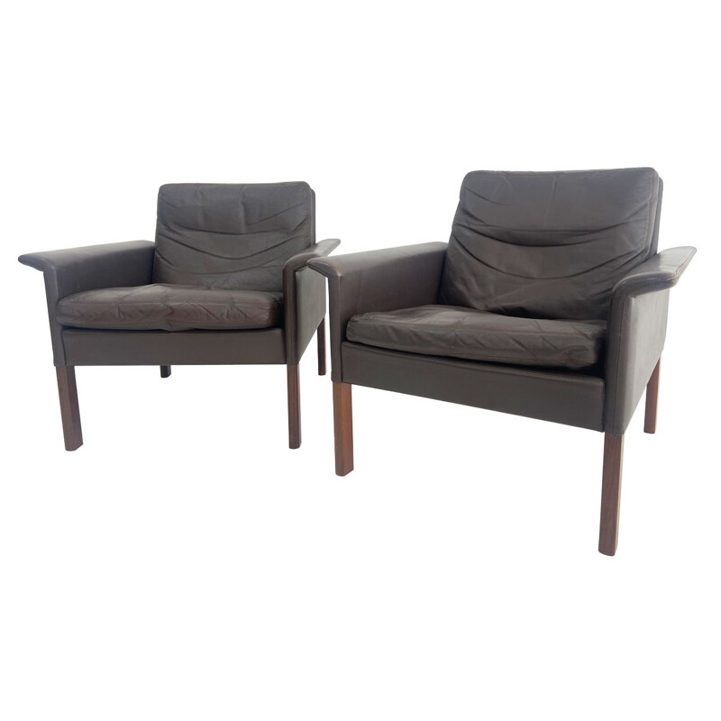 Pair of vintgae rosewood and brown leather armchairs by Hans Olsen