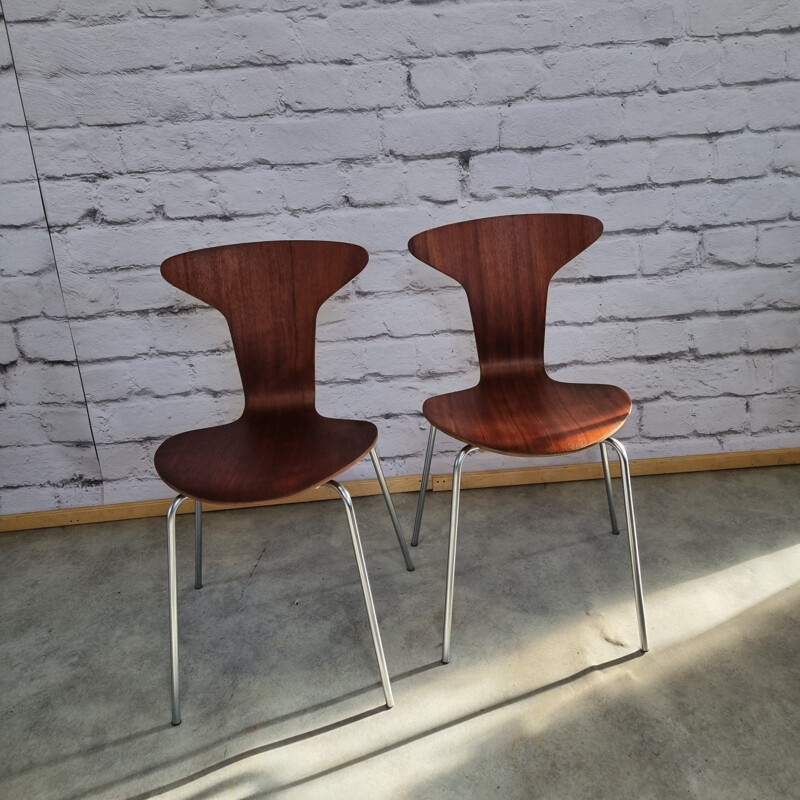 Pair of mid century 3105 Mosquito chairs by Arne Jacobsen for Fritz Hansen, Denmark 1950s