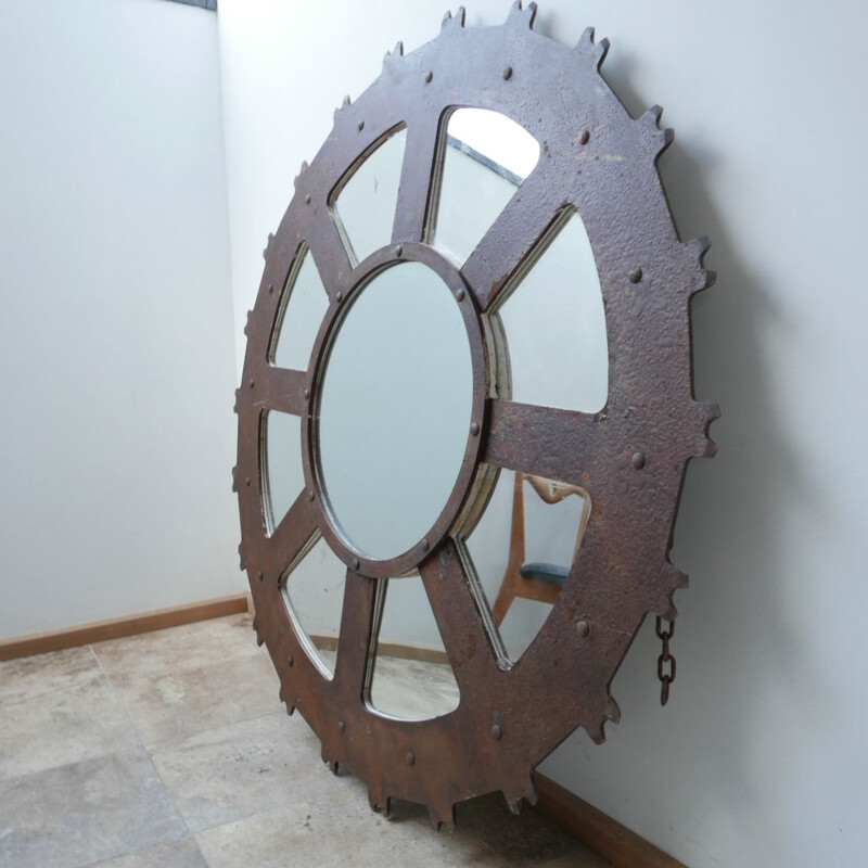 Industrial mirror in metal cog