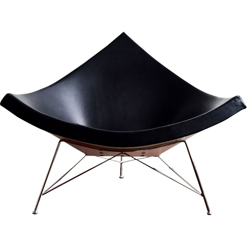 Vintage Coconut armchair in black leather by George Nelson