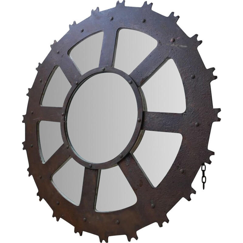 Industrial mirror in metal cog