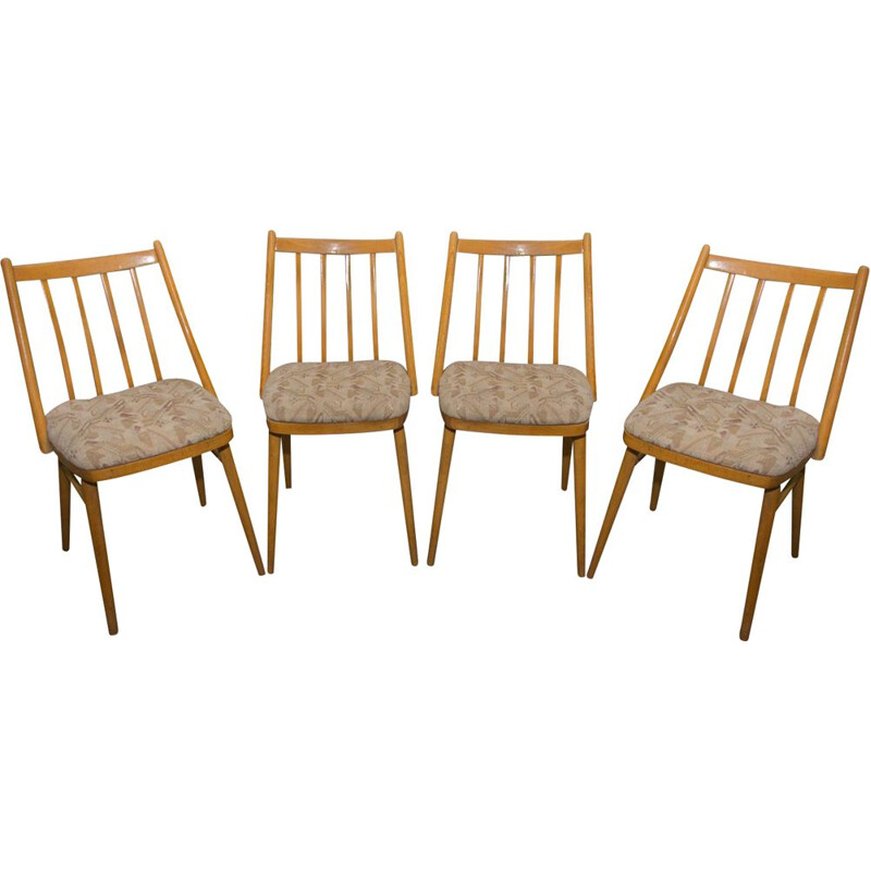 Set van 4 vintage beukenhouten stoelen van Antonín Šuman voor Mier, 1960