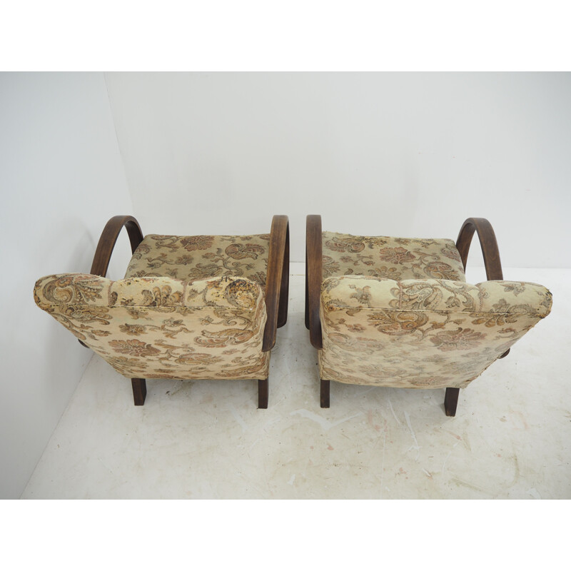 Pair of Art Deco vintage armchairs by Jindrich Halabala, Czechoslovakia 1940s