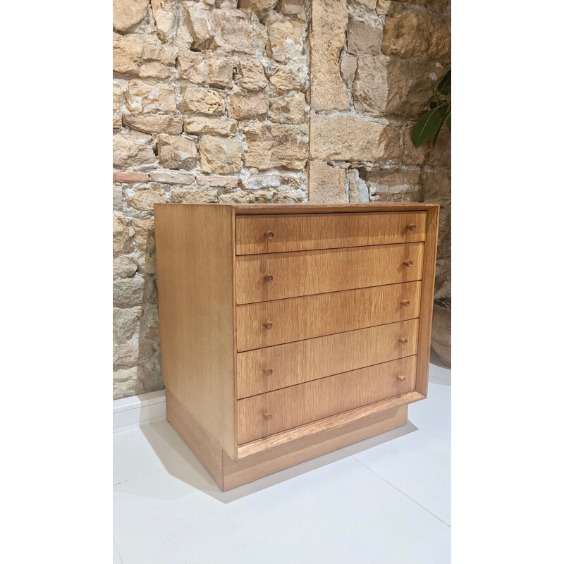 Vintage oak chest of drawers