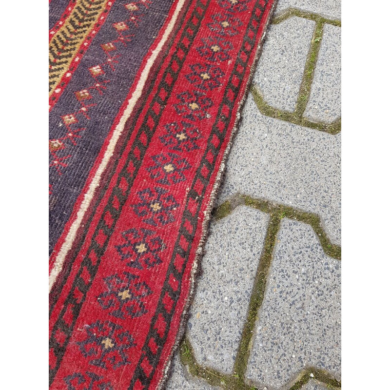 Vintage Turkish woolen prayer rug