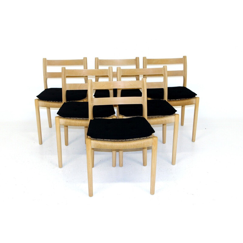 Set of 6 vintage teak chairs by Niels o Møller, 1970s