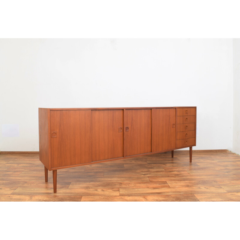 Credenza danese vintage in teak con quattro ante scorrevoli, 1960