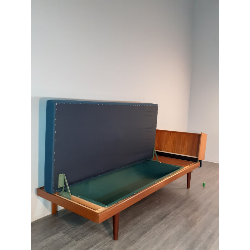 Norwegisches Vintage-Sofa aus Teakholz und blauem Stoff, 1960