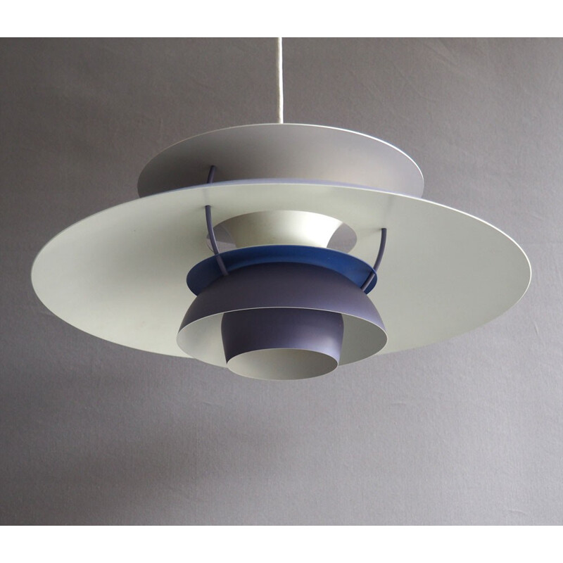 Louis Poulsen "PH5" hanging lamp in lavander painted metal, Poul HENNINGSEN - 1950s