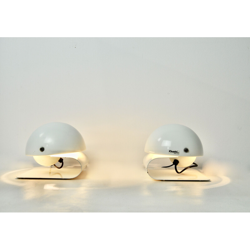 Pair of vintage Bugia white desk lamps by Giuseppe Cormio for Guzzini, 1970