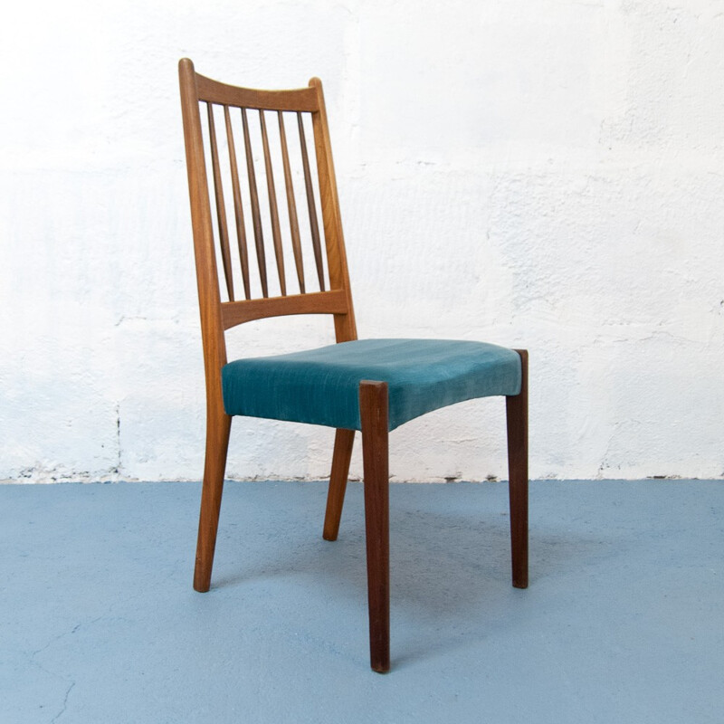 Vintage Scandinavian chair in teak and blue velvet - 1960s