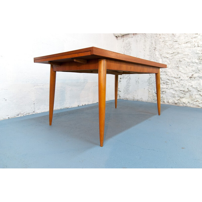 Large Scandinavian extendable dining table - 1960s